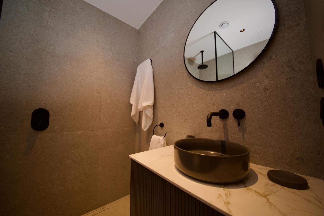Suite 202 - 1 Bedroom Suite In Amando Perez Suites Ribadeo Exterior foto